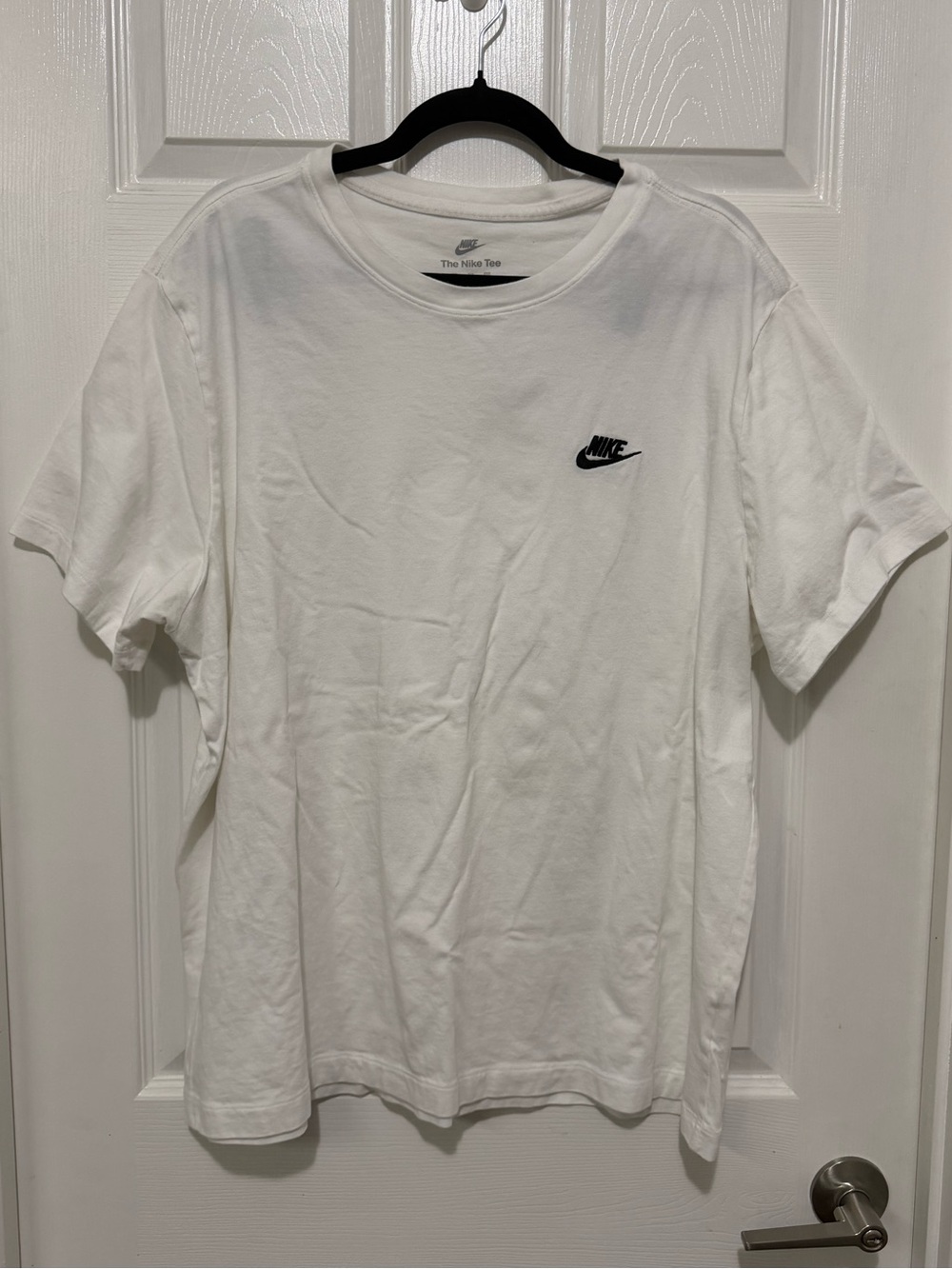 Nike Men’s White T-Shirt with Black Swoosh Logo